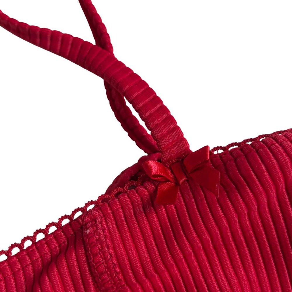 Frankies Bikinis Cleo Ribbed Bralette Bikini Top (Crimson) - Size Large - Picture 2 of 7